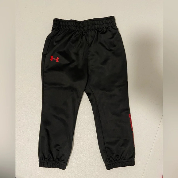 EUC‎ | Under Armour boy’s sweatpants — 24 months - Picture 1 of 4